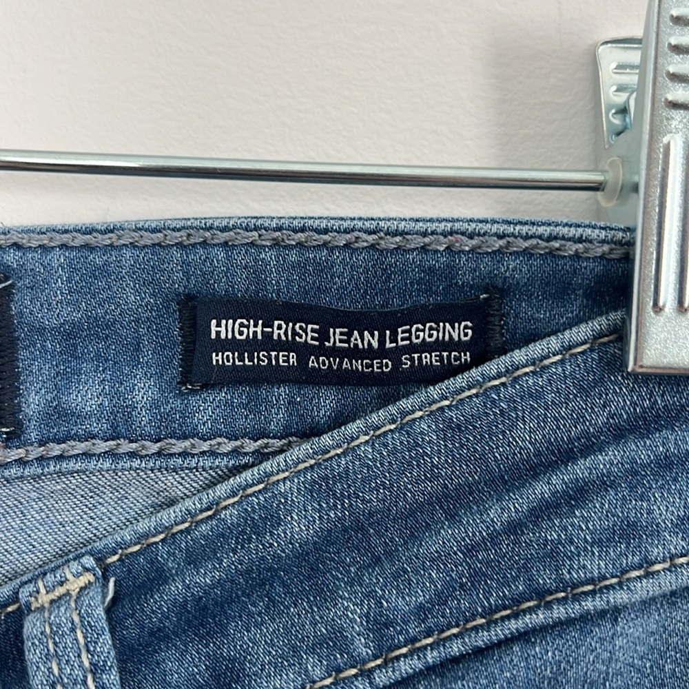 Mid Wash Hollister Jean Leggings - Picture 3 of 7